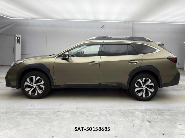 Subaru OUTBACK 2022-01 8816217-9