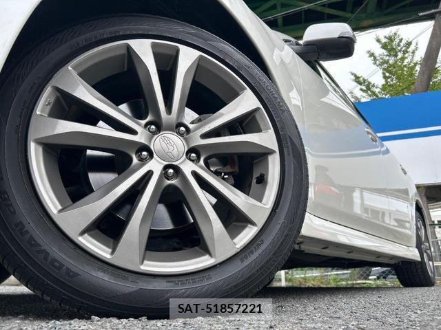Subaru LEGACY TOURING WAGON 2013-10 8813135-14