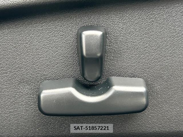 Subaru LEGACY TOURING WAGON 2013-10 8813135-7