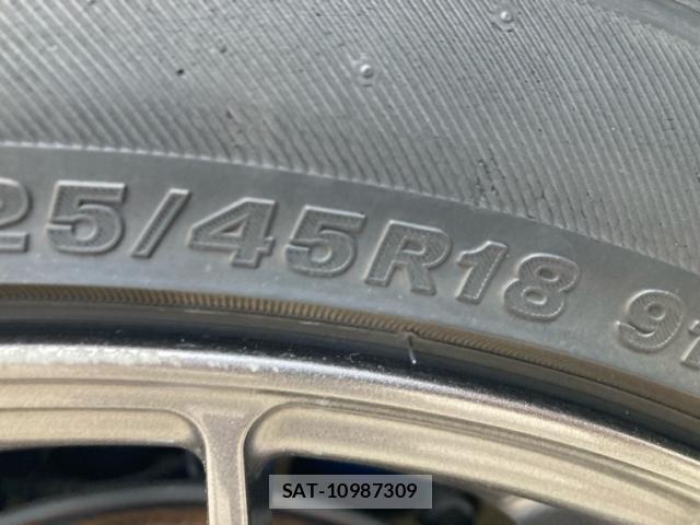 Subaru LEGACY TOURING WAGON 2013-09 8813523-4