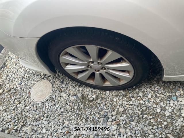 Subaru LEGACY TOURING WAGON 2010-01 8813663-12