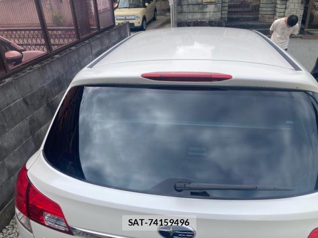 Subaru LEGACY TOURING WAGON 2010-01 8813663-2