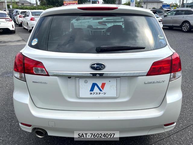 Subaru LEGACY TOURING WAGON 2011-12 8814745-14