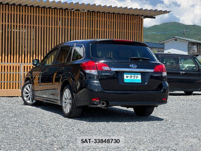 Subaru LEGACY TOURING WAGON 2011-09 8817113-1