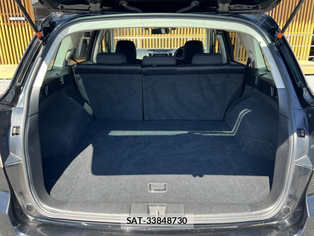 Subaru LEGACY TOURING WAGON 2011-09 8817113-14