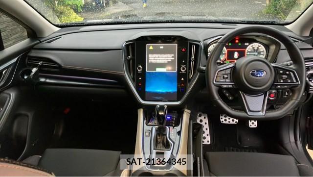 Subaru LAYBACK 2025-02 8815557-2