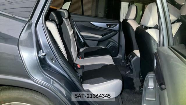Subaru LAYBACK 2025-02 8815557-6
