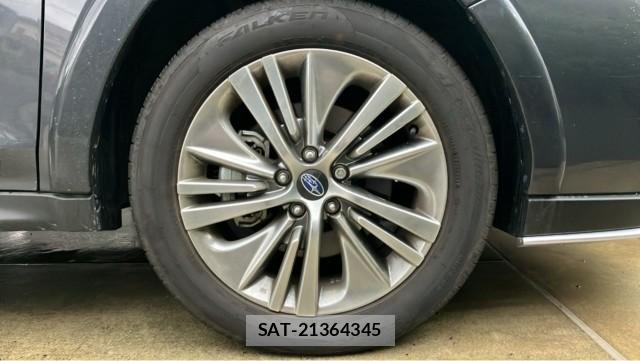Subaru LAYBACK 2025-02 8815557-8