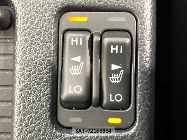 Subaru LEVORG 2017-10 8813004-8