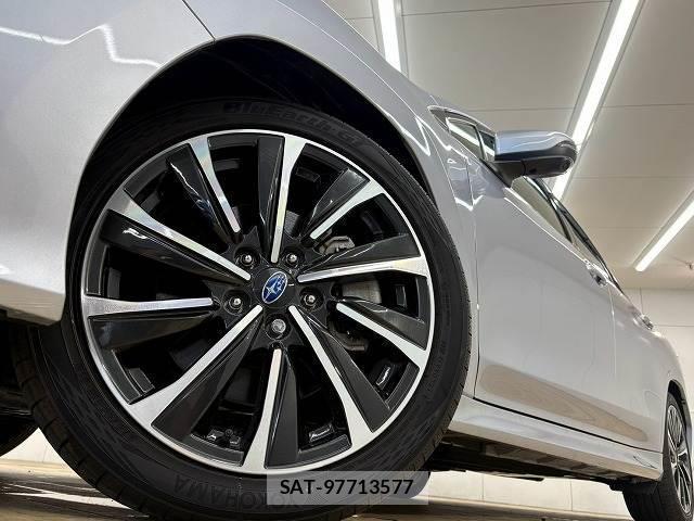 Subaru LEVORG 2021-02 8814521-18