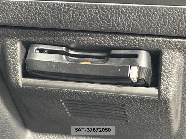 Subaru LEVORG 2015-08 8814984-5