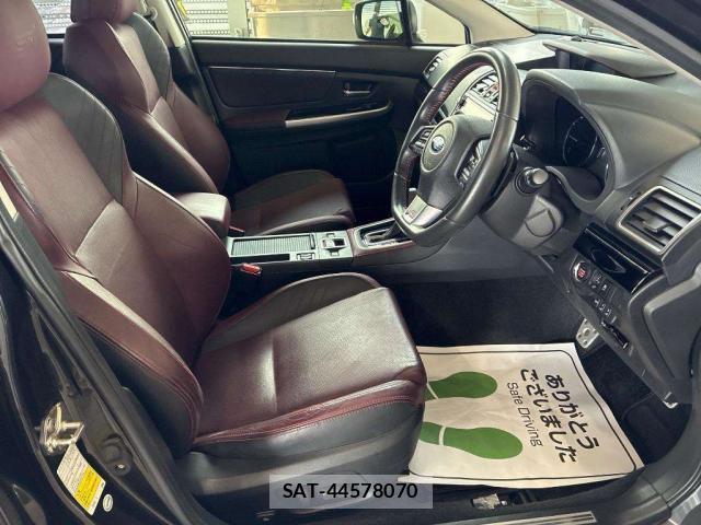 Subaru LEVORG 2018-03 8816214-3