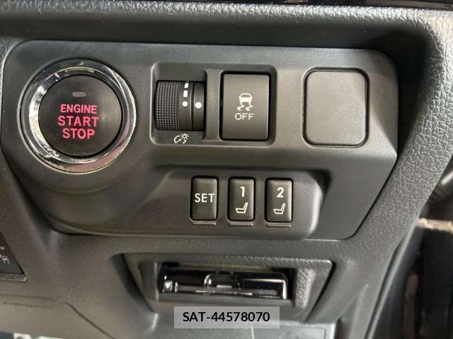 Subaru LEVORG 2018-03 8816214-9