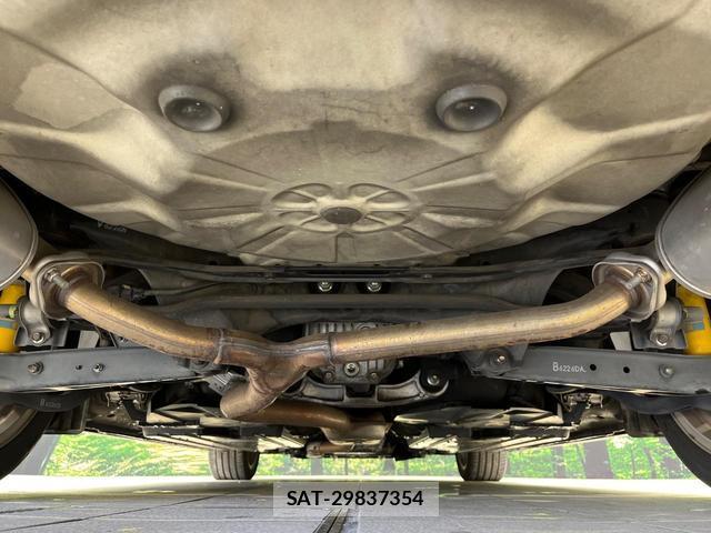 Subaru LEVORG 2016-03 8817824-19