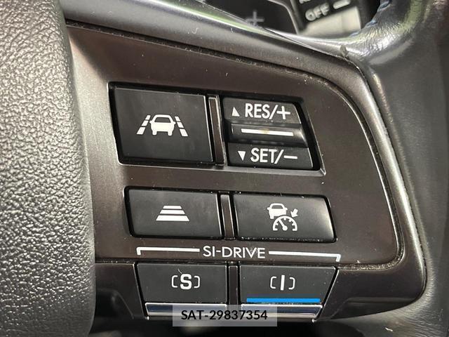 Subaru LEVORG 2016-03 8817824-7