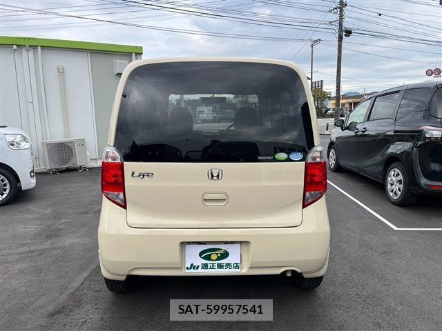 Honda LIFE 2012-03 8814203-5