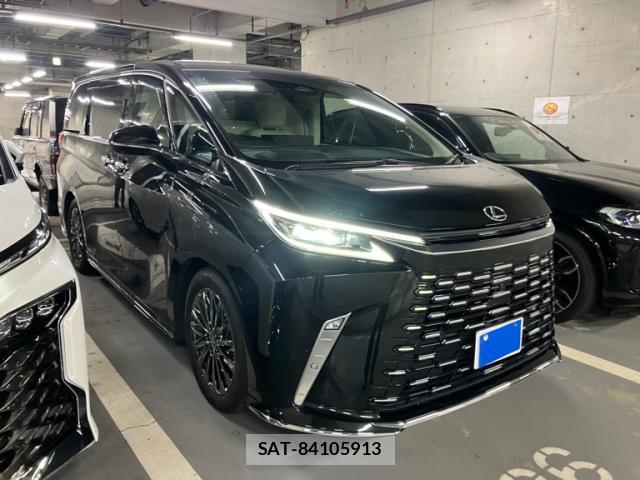 Lexus LM 2024-05 8813248-0
