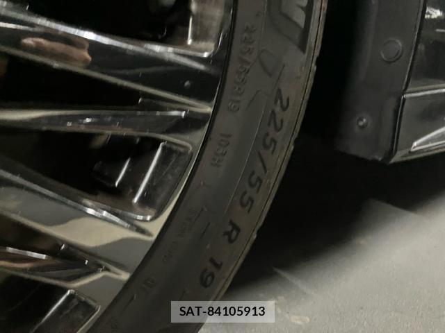 Lexus LM 2024-05 8813248-11