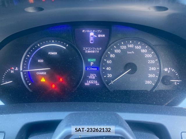 Lexus LS 2012-11 8812112-14