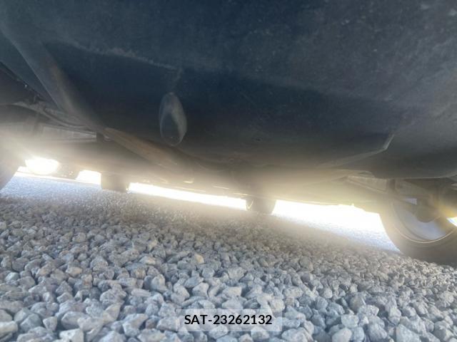 Lexus LS 2012-11 8812112-6