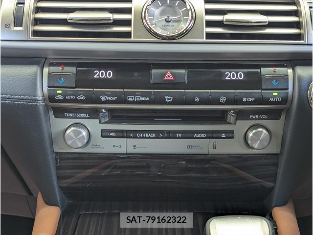 Lexus LS 2015-07 8812454-3