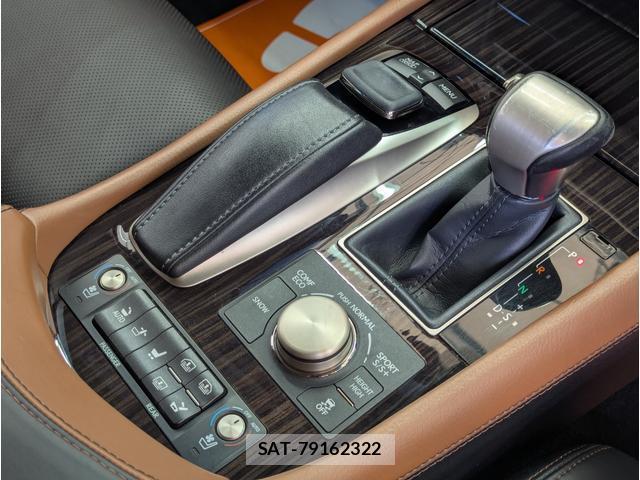 Lexus LS 2015-07 8812454-6