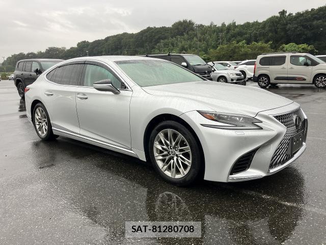 Lexus LS 2018-02 8813955-0