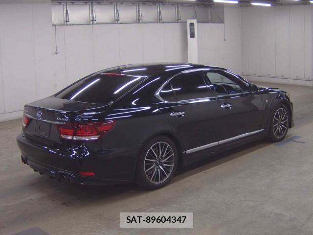 Lexus LS 2013-05 8814233-4
