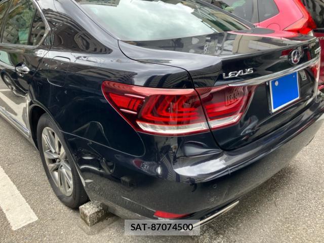 Lexus LS 2013-04 8816413-12