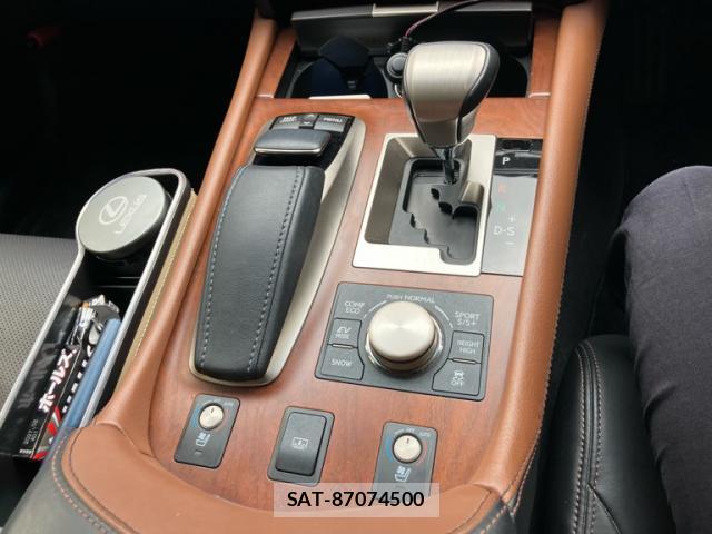 Lexus LS 2013-04 8816413-7