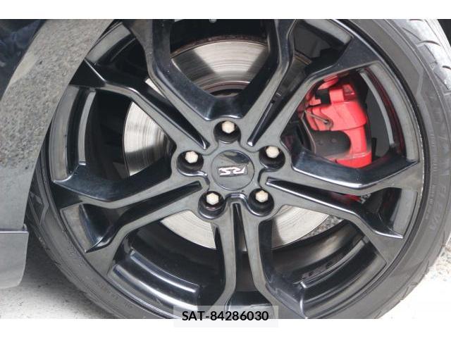 Renault LUTECIA 2015-05 8812824-8