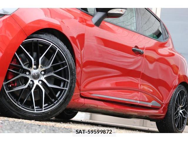 Renault LUTECIA 2013-12 8812825-10