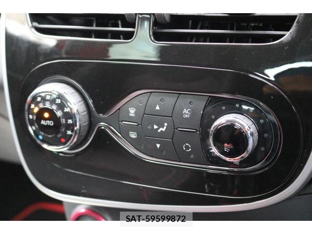 Renault LUTECIA 2013-12 8812825-13