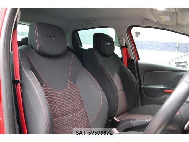 Renault LUTECIA 2013-12 8812825-4