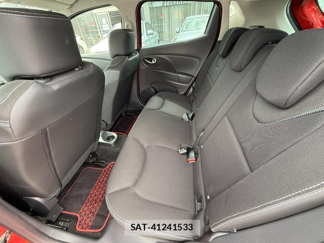 Renault LUTECIA 2015-09 8815850-17
