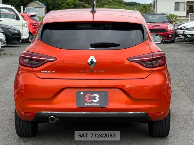 Renault LUTECIA 2021-03 8815852-10