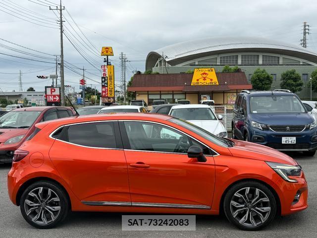 Renault LUTECIA 2021-03 8815852-12