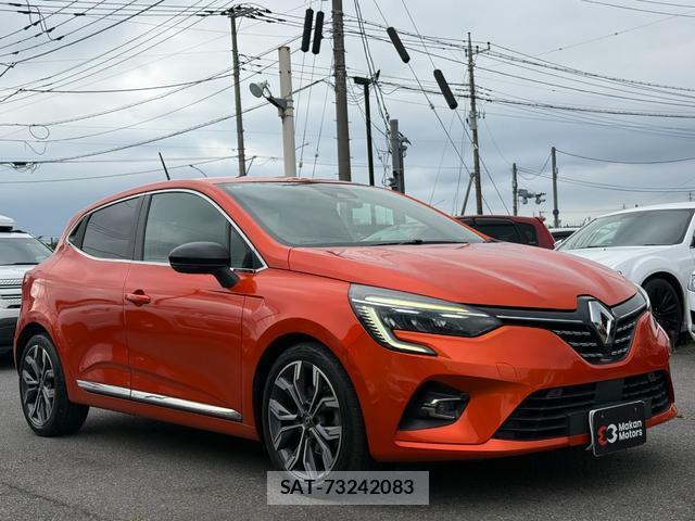 Renault LUTECIA 2021-03 8815852-13