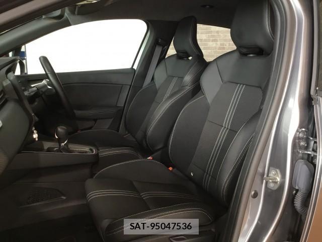 Renault LUTECIA 2023-07 8817055-11