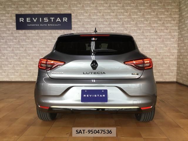 Renault LUTECIA 2023-07 8817055-3