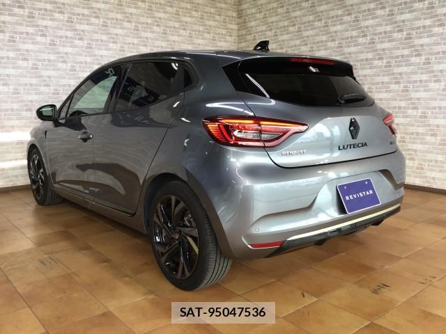 Renault LUTECIA 2023-07 8817055-5