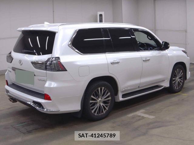 Lexus LX 2020-02 8816152-4
