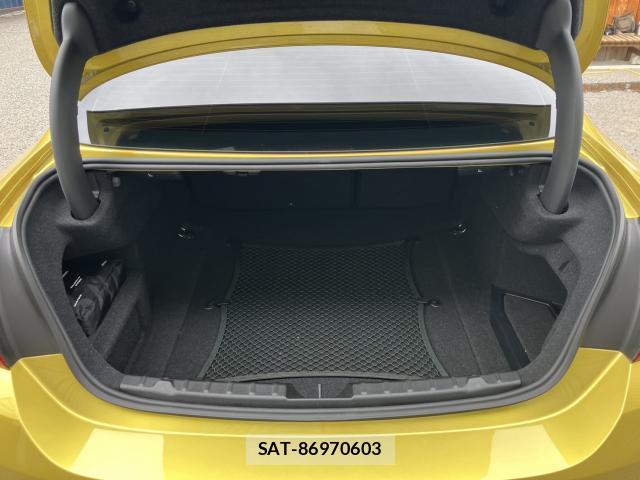 Bmw M4 2018-08 8814626-5