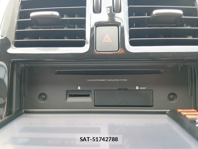 Nissan MARCH 2015-10 8814284-17