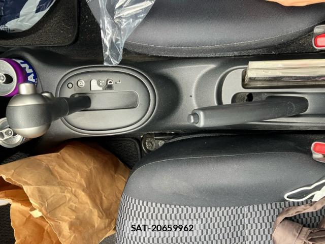 Nissan MARCH 2016-10 8817600-6
