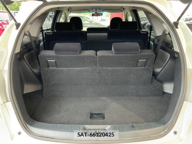 Toyota MARK X ZIO 2012-11 8813023-15