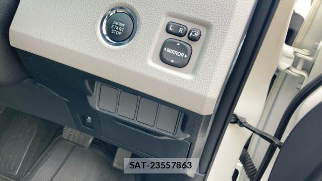Toyota MARK X ZIO 2007-12 8813350-11