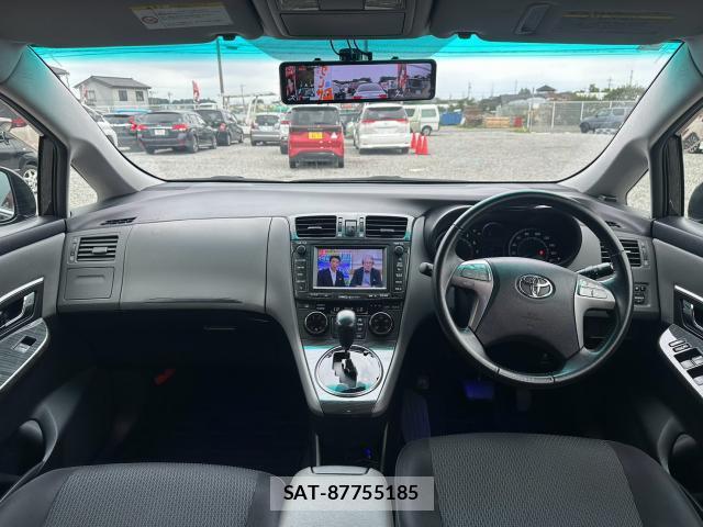Toyota MARK X ZIO 2010-04 8817735-7