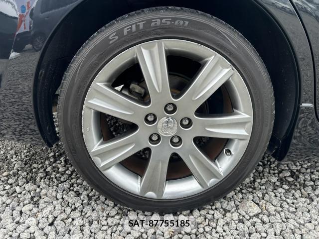 Toyota MARK X ZIO 2010-04 8817735-8