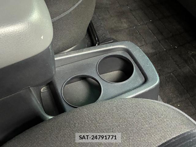 Toyota MARK X ZIO 2012-03 8817888-10